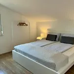 Relax & Enjoy - شقة Marčana