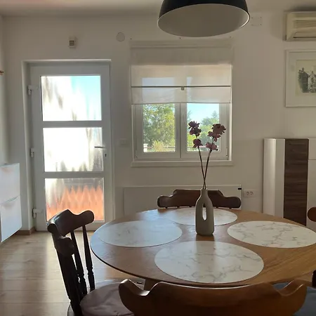 Relax & Enjoy - Apartament