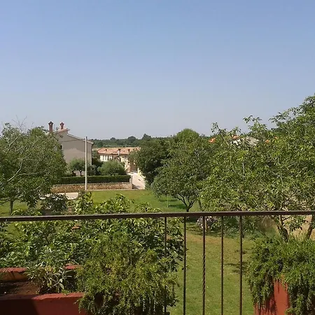 Διαμέρισμα Relax & Enjoy - *